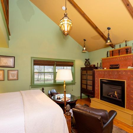 Woolverton Inn Stockton Room photo